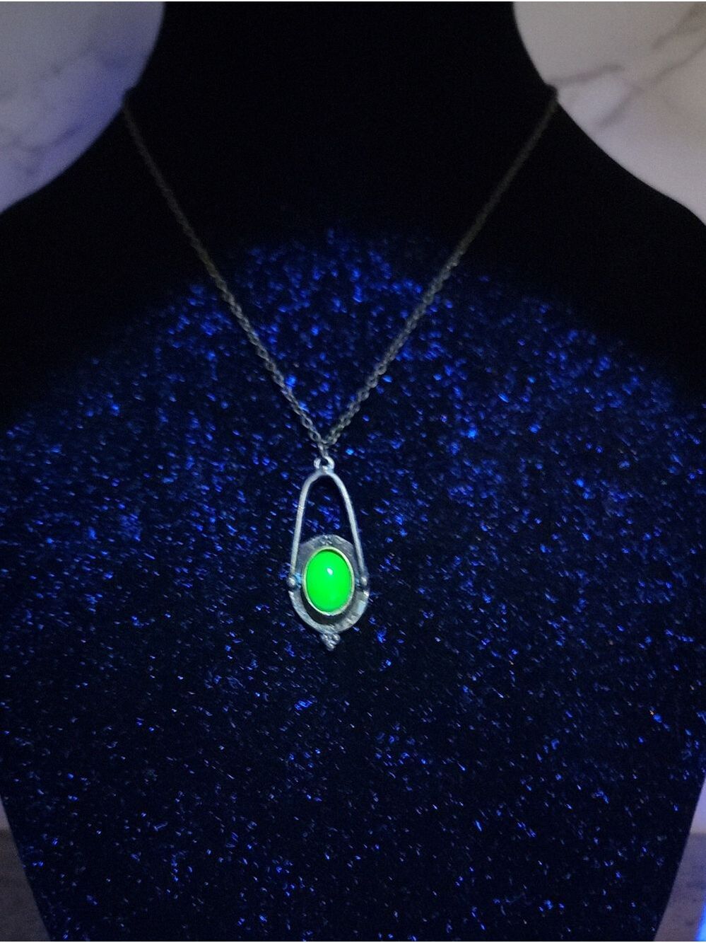 One of a kind Uranium Glass Necklace - Picture 3 of 8